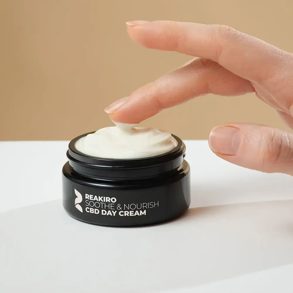 REAKIRO Soothe & Nourish CBD Day Cream